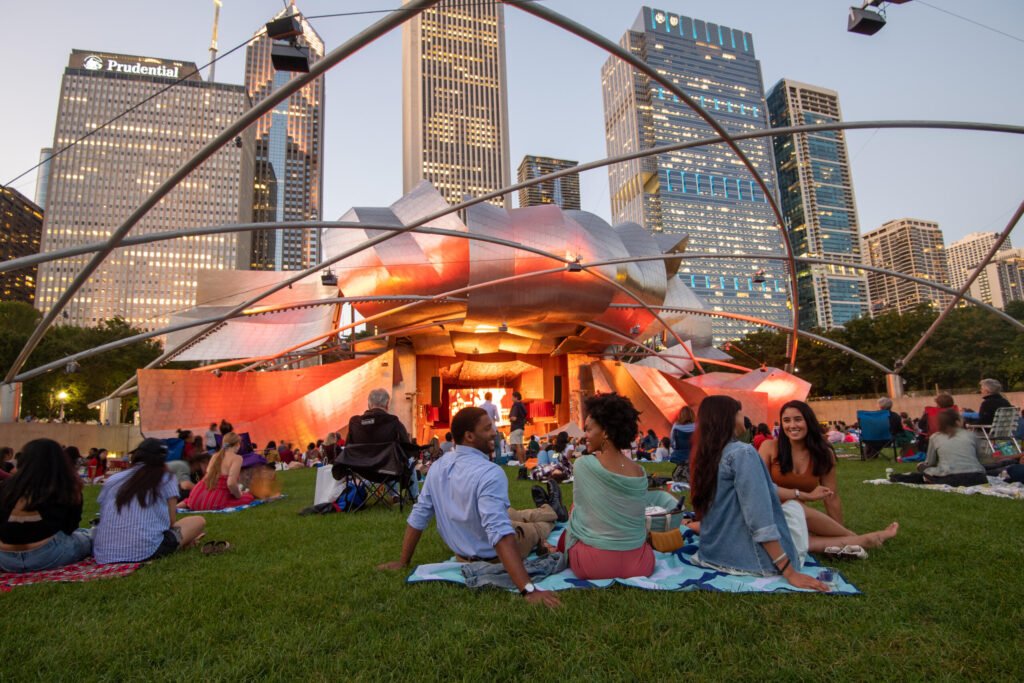 Comment Participer à Des Soirées De Musique électronique En Plein Air à Chicago?