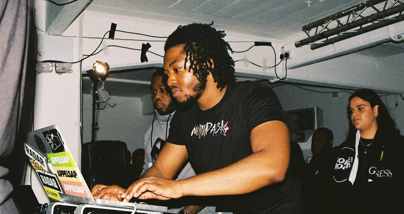 Quelles Sont Les Chansons De House Music Qui Ont été Le Fruit De Collaborations Légendaires ? post thumbnail image